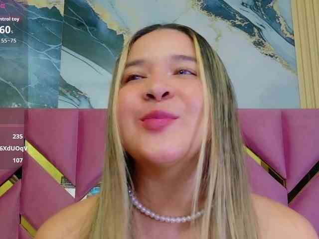 MEGANARIANAA