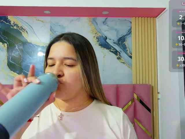MEGANARIANAA