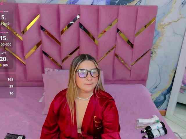 MEGANARIANAA