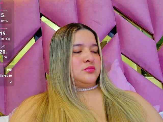 MEGANARIANAA