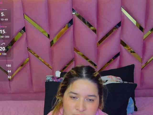 MEGANARIANAA