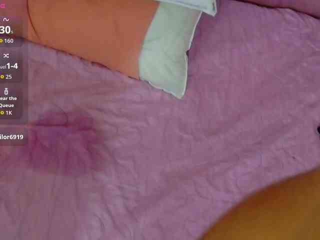 collegepawgloved... Live Webcam on BongaCams