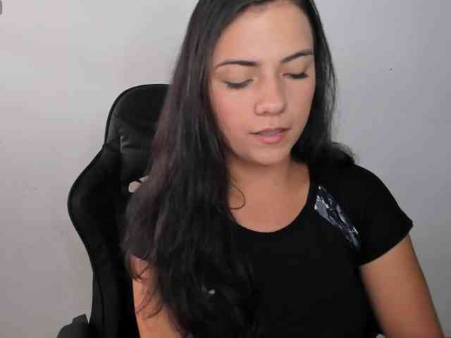 ivyy-scott
