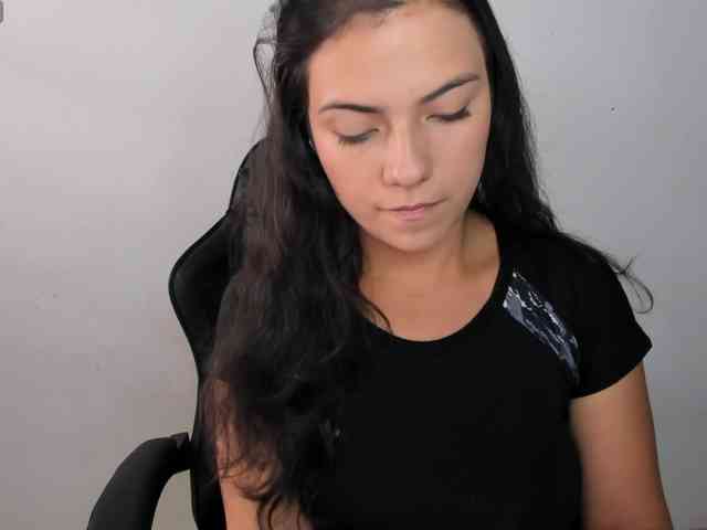 ivyy-scott