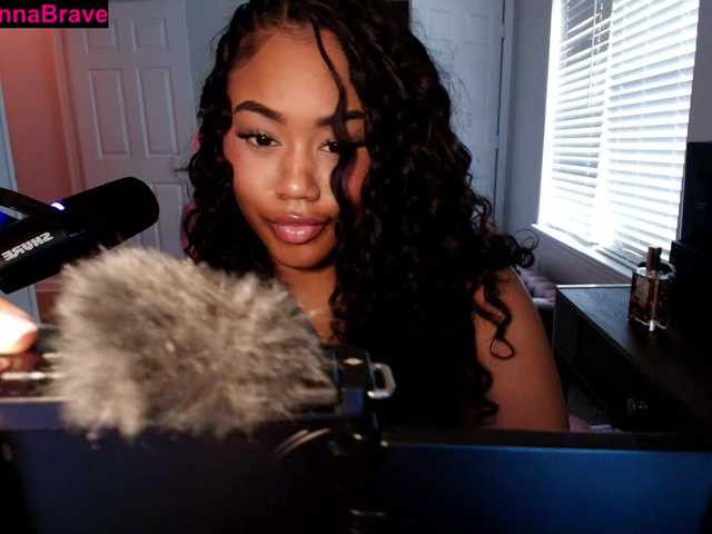 BriannaBrave live webcam show