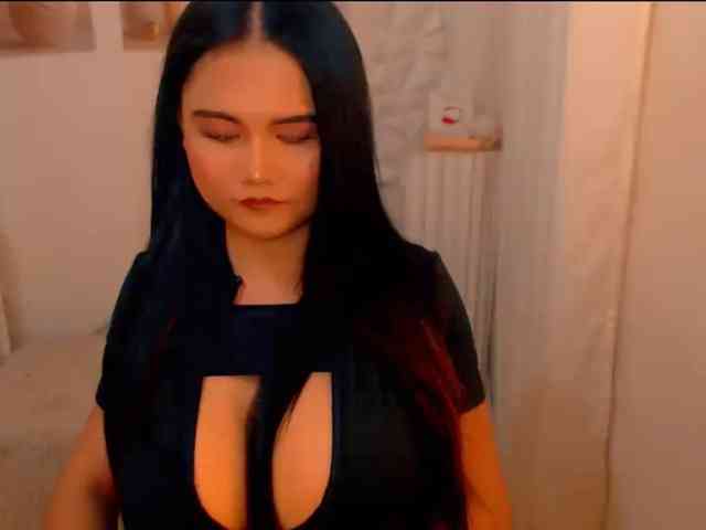 xqueenofqueenx