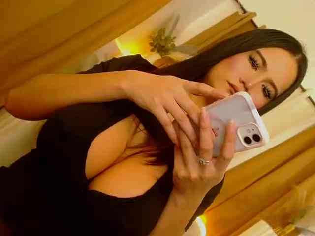 xqueenofqueenx