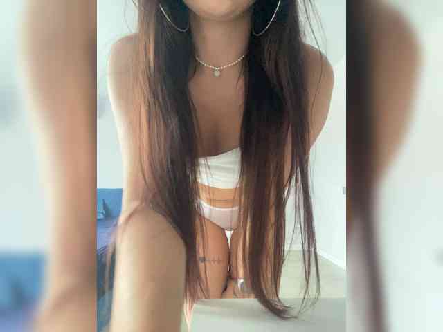 Alinka222 webcam