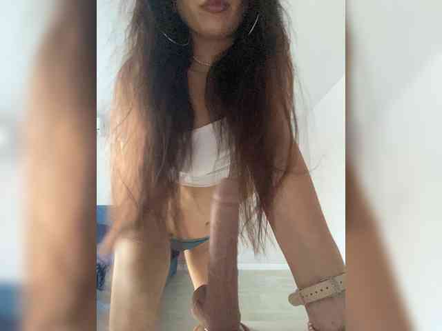 Alinka222 webcam