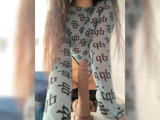 Alinka222 webcam
