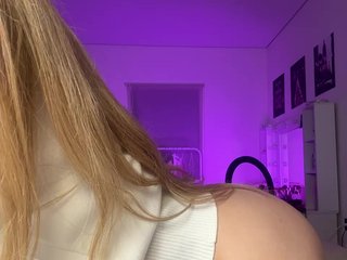 -Lana-Chester- Porn Show