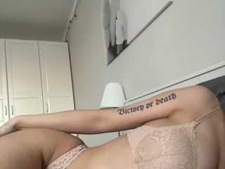-Lana-Chester- Porn Show