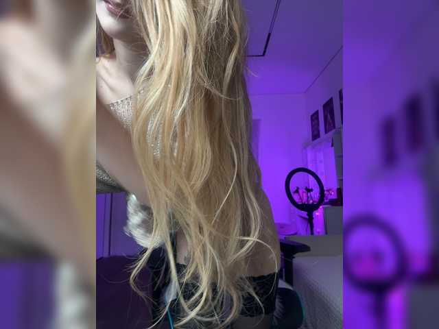 -Lana-Chester-