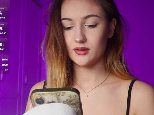  -Lana-Chester- chat room