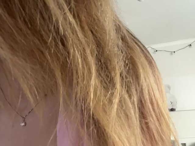  -Lana-Chester- chat room
