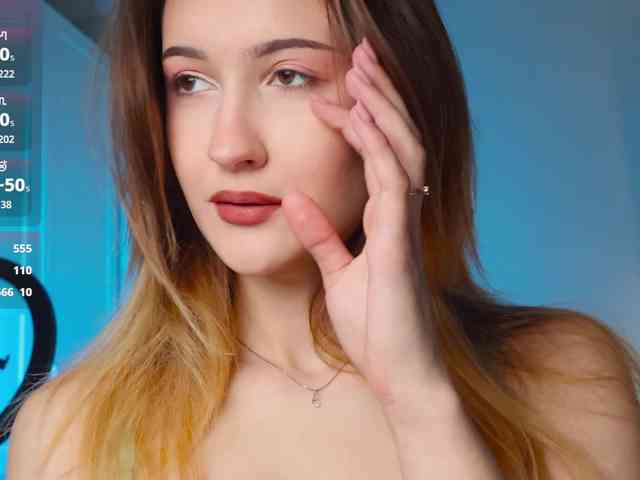 -Lana-Chester- webcam