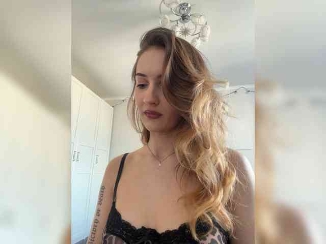 random videochat -Lana-Chester-