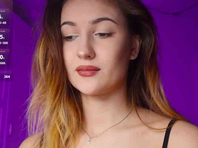 -Lana-Chester- webcam