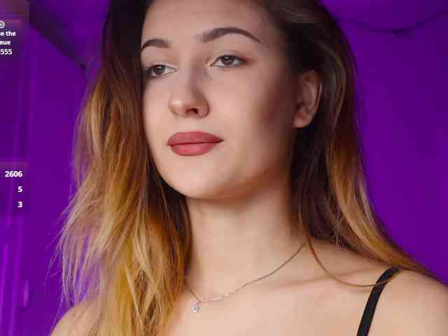 -Lana-Chester- webcam