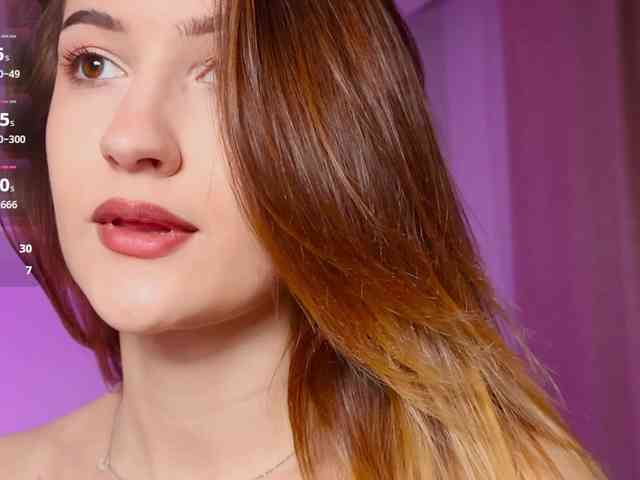 -Lana-Chester- webcam