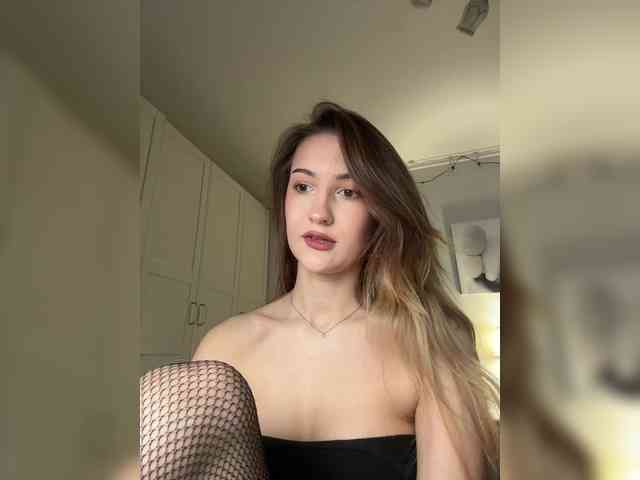 -Lana-Chester- Live Webcam on BongaCams