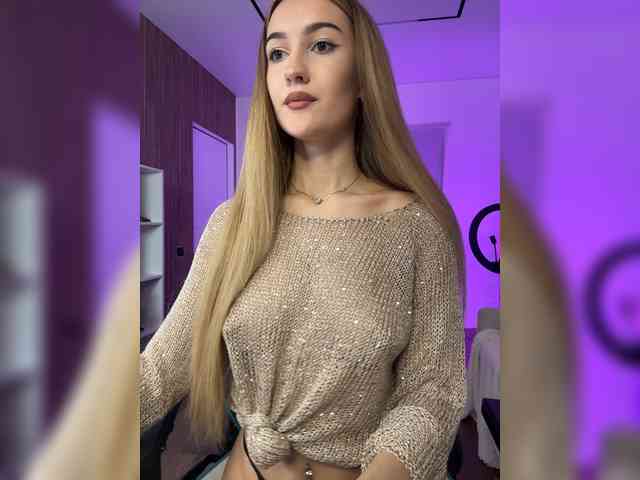 -Lana-Chester- webcam