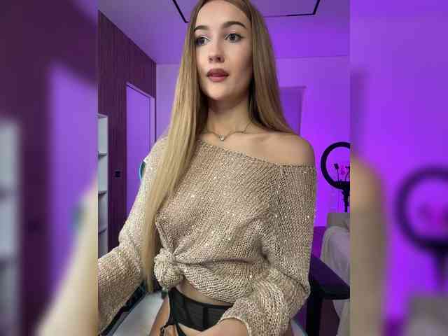 -Lana-Chester- webcam