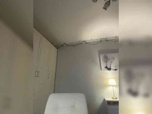 -Lana-Chester- webcam