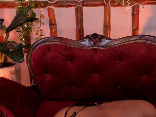 VictoriaMilan webcam