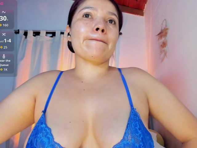 SofiaWalke live cam on BongaCams