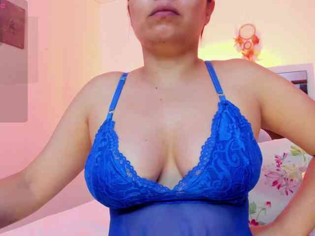 SofiaWalke webcam