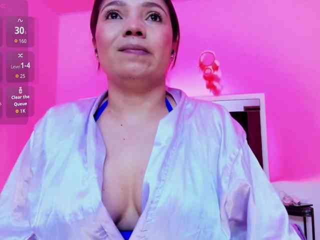 SofiaWalke webcam