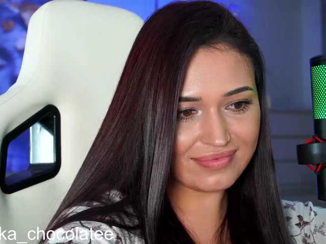 Adel-chocolatee