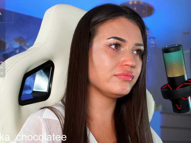 adel-chocolatee cam belle