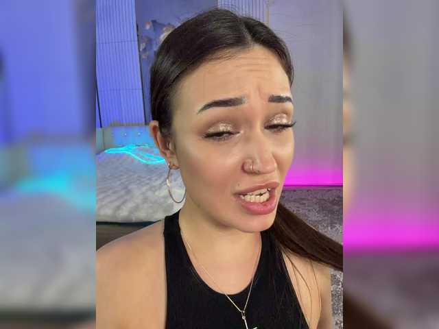 Adel-chocolatee's BongaCams show and profile