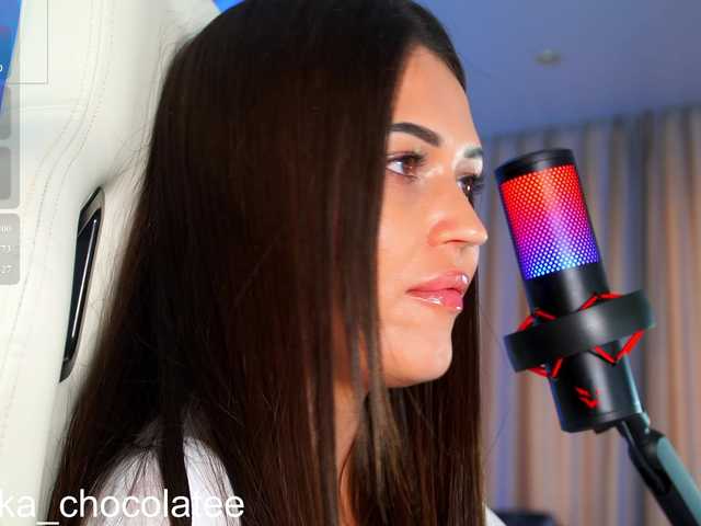 adel-chocolatee cam belle