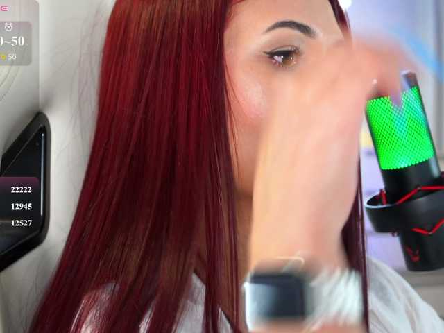 Adel-chocolatee live cam on BongaCams