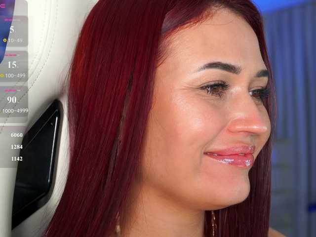 Adel-chocolatee live cam on BongaCams