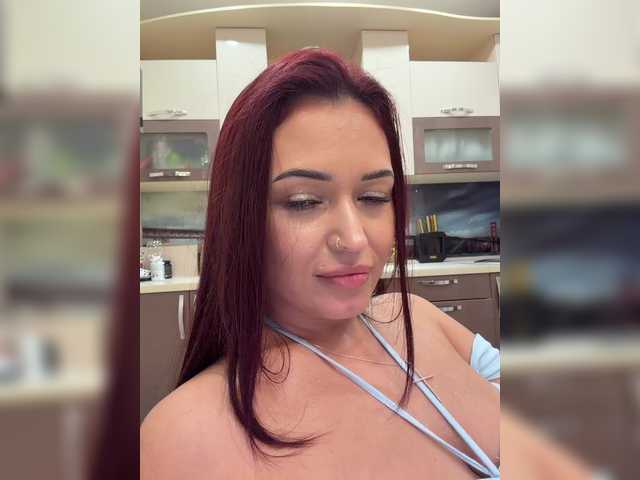 Adel-chocolatee
