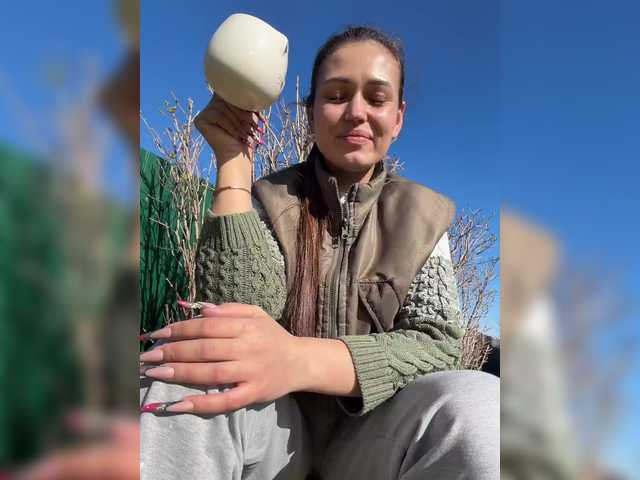  Adel-chocolatee chat room