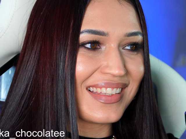 Adel-chocolatee