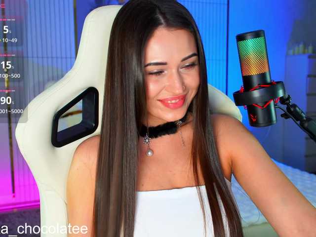 Adel-chocolatee's BongaCams show and profile