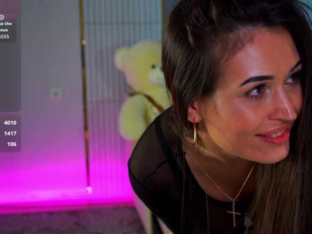 Adel-chocolatee's BongaCams show and profile