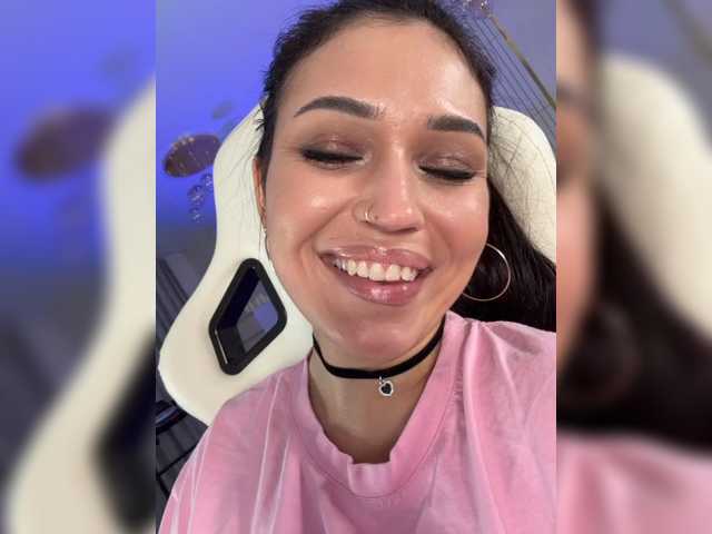 Adel-chocolatee