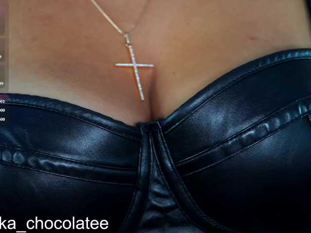 Adel-chocolatee