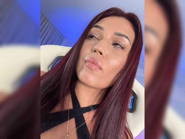 в попе у Adel-chocolatee