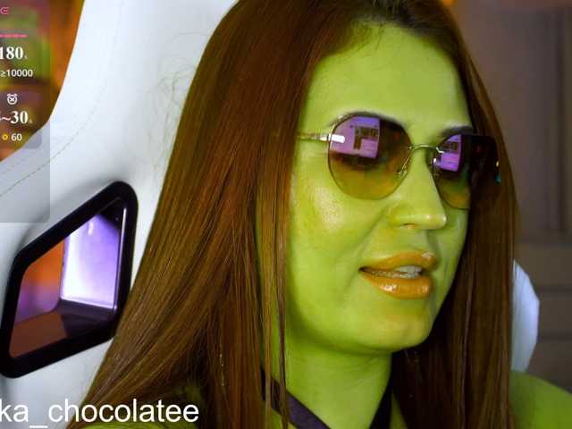 Adel-chocolatee live cam on BongaCams