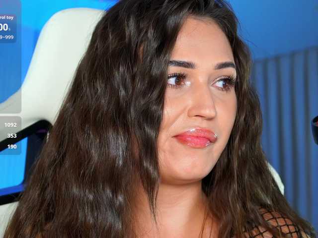 Adel-chocolatee