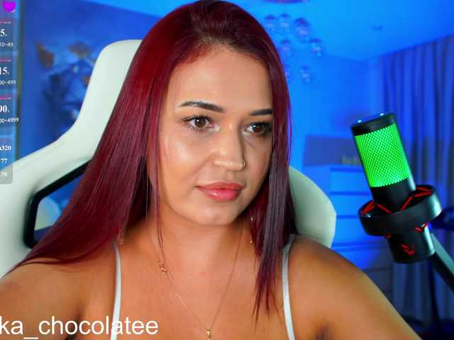 Adel-chocolatee live cam on BongaCams