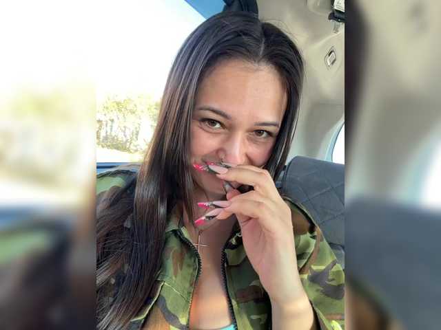 go to chat with Anutka-chocolatee